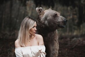 Девушка поделилась  впечатлениями от фотосессии с бурым медведем Степаном