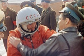В детстве голодал, в партию вступил за год до полёта: рассекречено личное дело Юрия Гагарина