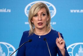 «Может быть, как-то поскромнее?!»: Мария Захарова раскритиковала Лайму Вайкуле за её «громкие» слова о россиянах