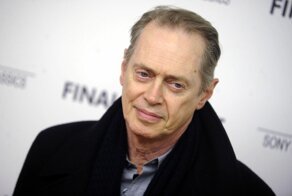 Стеснительный пожарный и сын мусорщика: 10 фактов о Стиве Бушеми