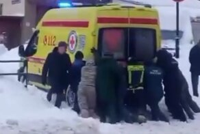 В Подмосковье 15 человек пострадали при обрушении строительных лесов