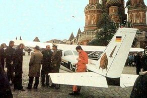 Для чего немецкий подросток в 1980-х прилетел на самолете прямо на Красную площадь