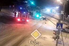 Увернулся на все деньги: в Омске автомобиль вылетел на встречную полосу