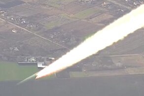 Редчайшие кадры: оператор БПЛА заснял сразу два промаха ЗУР по дрону