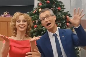Поздравление с наступающим Новым годом от голосов Московского метро