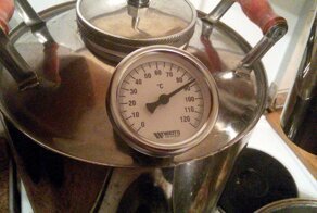 В канун нового года мужчина хотел сварить самогон - и погиб