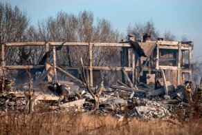 "Дом у меня поднялся и опустился ...". В донецкой Макеевке после удара ВСУ погибли десятки военнослужащих ВС РФ