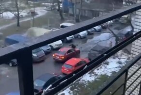 Парень в Питере хотел спокойно расстаться с девушкой, а та его чуть не убила