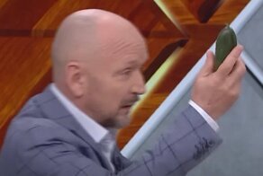 Огурец преткновения: польский журналист и сенатор устроили ссору из-за российских овощей