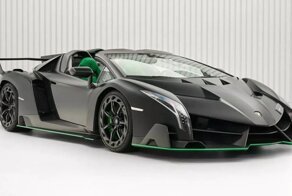 Второй из девяти родстеров Lamborghini Veneno продают "всего" за 9,5 миллионов долларов