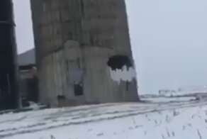 Эффектный снос башни