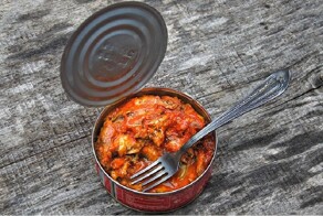 Кильки в томате