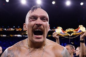 «Ты позволяешь себе оскорблять нас»: российский тренер грамотно и на пальцах «разнёс» заявление украинского боксёра Александра Усика, который «обложил» всех россиян