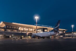 В аэропорту Красноярска пьяный пассажир грозился взорвать самолёт