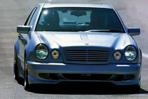 Mercedes-Benz RENNtech E7.4RS: самый быстрый седан 90-х