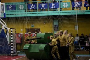 Общественники пожаловались на депутата, устроившего реконструкцию Курской битвы