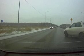 Надо было бить: ДТП на трассе под Тюменью