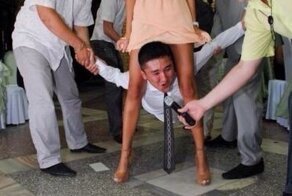 27 свадебных фотографий, вызывающих чувство неловкости