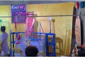 Меткий турист не даёт скучать участнику аттракциона