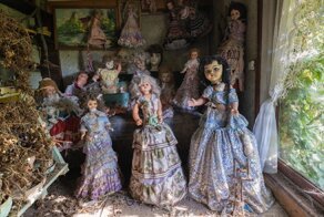 Странные куклы странного дома
