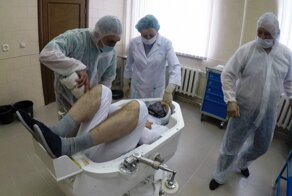 Обмеряют и отливают: как делают кресла для космонавтов