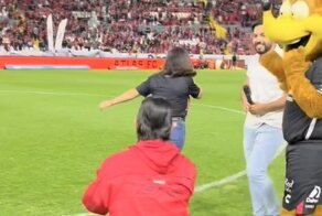 Разбила сердце: неудачное предложение на футбольном матче