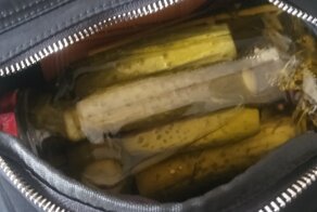 Пользователи поделились самыми странными подарками, которые им когда-либо делали