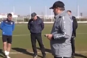 "Я вами горжусь!": тренер "Шинника" похвалил футболистов, подравшихся с украинскими спортсменами