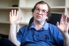 Сына Сергея Мавроди зарезали в тайской тюрьме