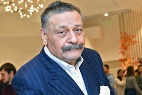 «Меня заменит Охлобыстин, а Ахеджакову — Машков»: бывший актёр МХТ Дмитрий Назаров рассказал, что ждёт отечественный театр и кино