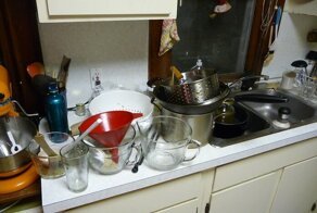 25 людей, которым попались ужасные соседи по квартире