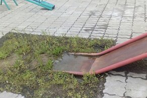 Детские площадки, куда страшно подпускать ребёнка