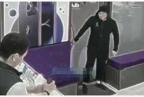 Похищение смартфона из магазина пошло не по плану