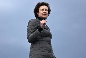 «Как прекрасно жить в стране, где женщины остаются женщинами»: Юлия Чичерина поздравила дам с 8 марта