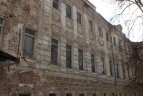 За 12 лет в Москве отреставрировали 2002 памятника архитектуры. Фото до/после
