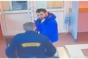 В московскую школу пришёл неадекватный мужчина с пистолетом