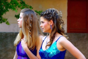 Еще одна подборка выпускниц 2012 (45 фото)
