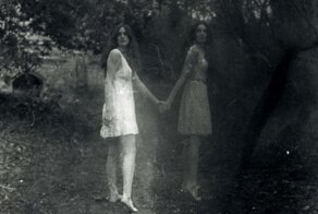 Доппельгангер школьной учительницы: история призрачного двойника Эмили Сейджи, которая так и не получила опровержения