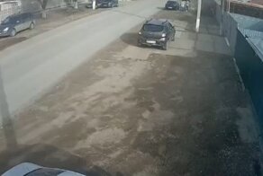 Ну как так то? ДТП на ровном месте.