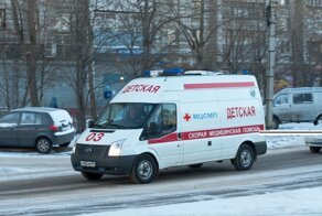 Врачи высадили ребёнка с мамой из частной скорой, не получив 100 тыс руб 