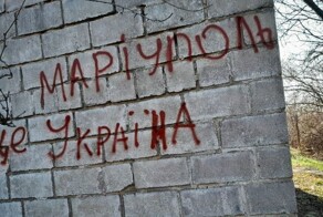 Ждуны в Мариуполе. Что с ними делать