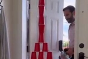 Мужчина позволил сыновьям его разыграть