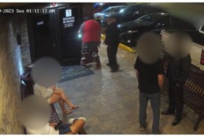 Охранник задержал мужчину, решившего устроить стрельбу в клубе