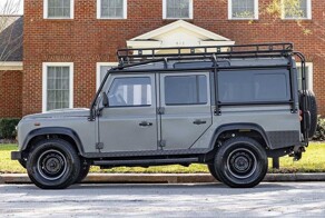 Land Rover Defender 1961 года отреставрировали и превратили в электрокар
