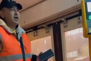 «Чего руку на меня поднял?»: в Самаре кондуктор-мигрант избил мужика в общественном транспорте