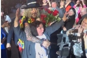 На концерте в Красноярске Филипп Киркоров распустил руки