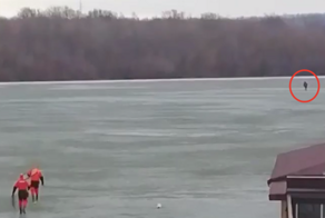 В Дзержинске рыбак по льду сбежал от пытавшихся спасти его сотрудников МЧС