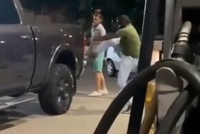 Потасовка с быстрым финалом из Бразилии