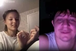 Девушка красиво зачитала стих в чат рулетке