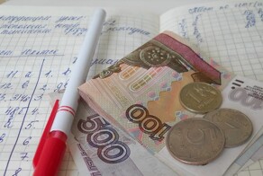 Пятёрки за откаты: в Госдуме предложили премировать учеников за хорошие оценки